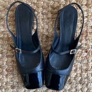 M Gemi Cap Toe Slingback Heeled Mary Jane. Size 38.5 or US 8